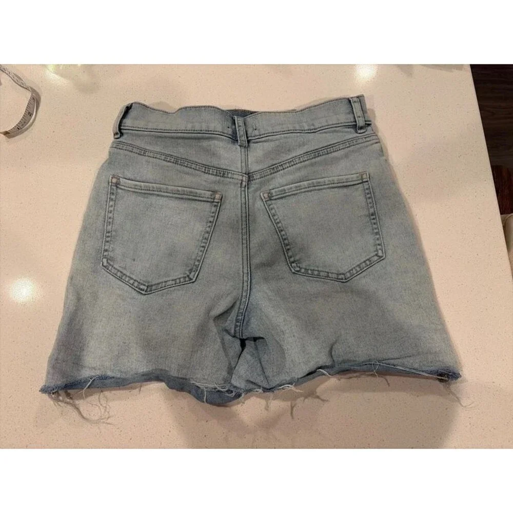 New Express Cutoff style Short